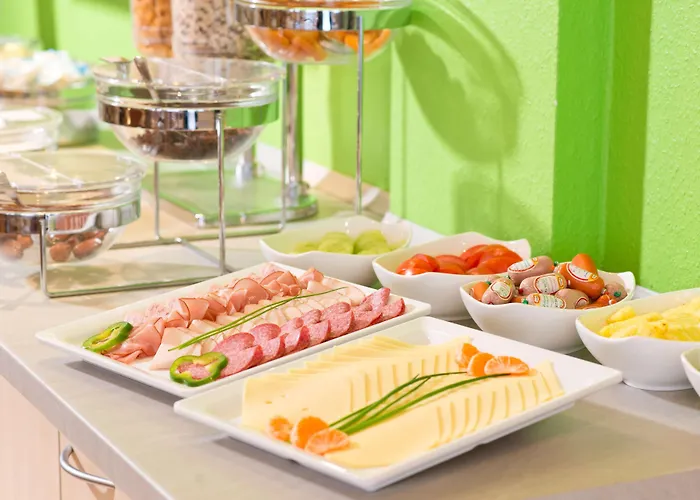 Achat Messe Отель 3*