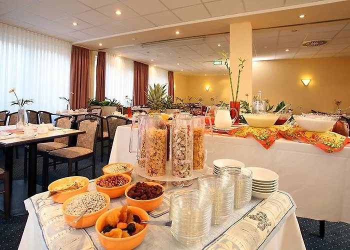 Отель Achat Messe